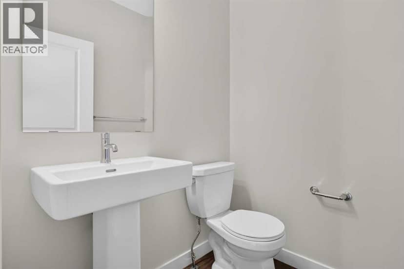 727 Lucas Boulevard NW — photo 18 of 31