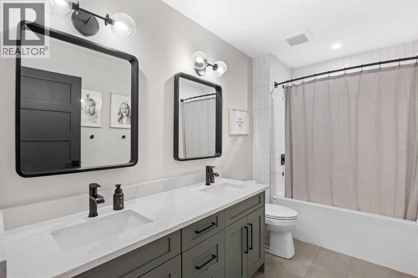 916 Lake Placid Drive SE — photo 31 of 40