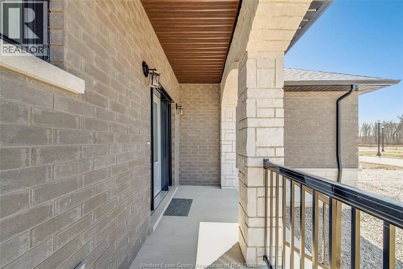 275 Dolores Avenue, Essex, photo 6