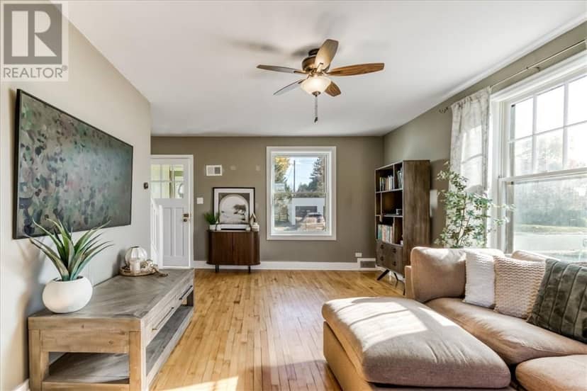 2 McNevin — photo 11 of 35