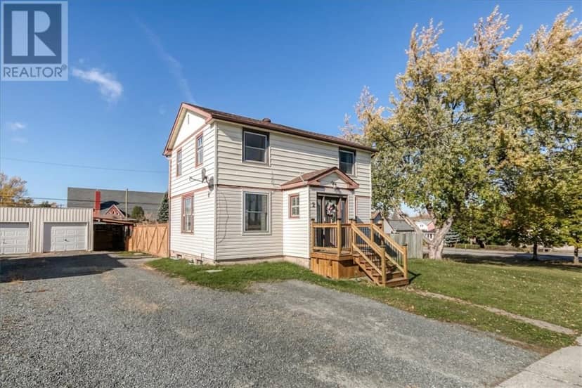 2 McNevin, Copper Cliff, photo 2