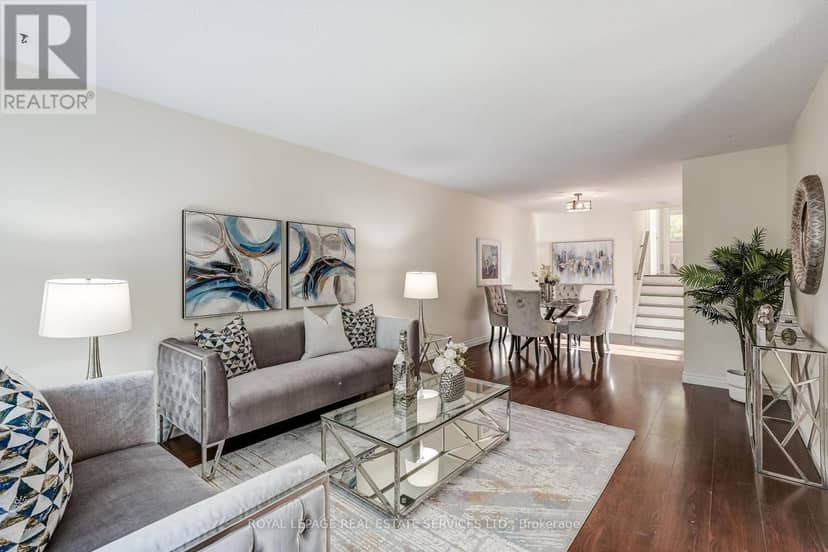 1821 Bonnymede Drive — photo 11 of 40
