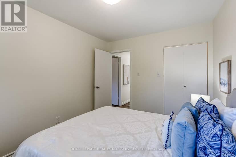 1821 Bonnymede Drive — photo 24 of 40