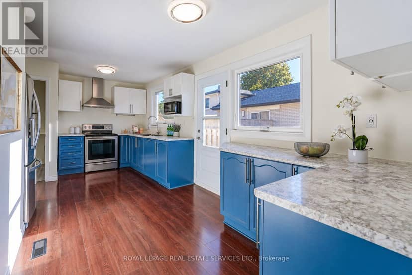 1821 Bonnymede Drive, Mississauga, photo 4