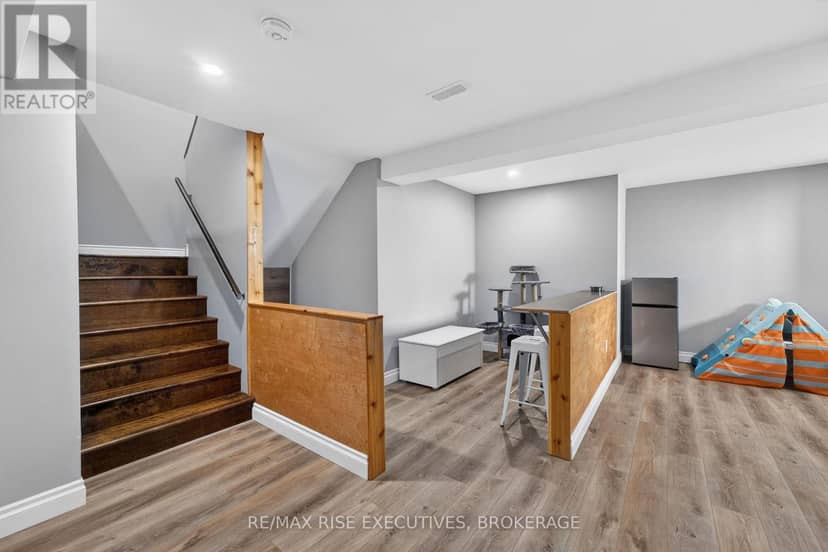 115 Hellen Street — photo 20 of 40