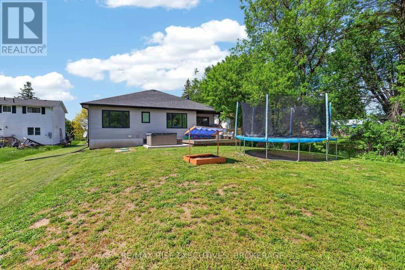 115 Hellen Street — photo 34 of 40