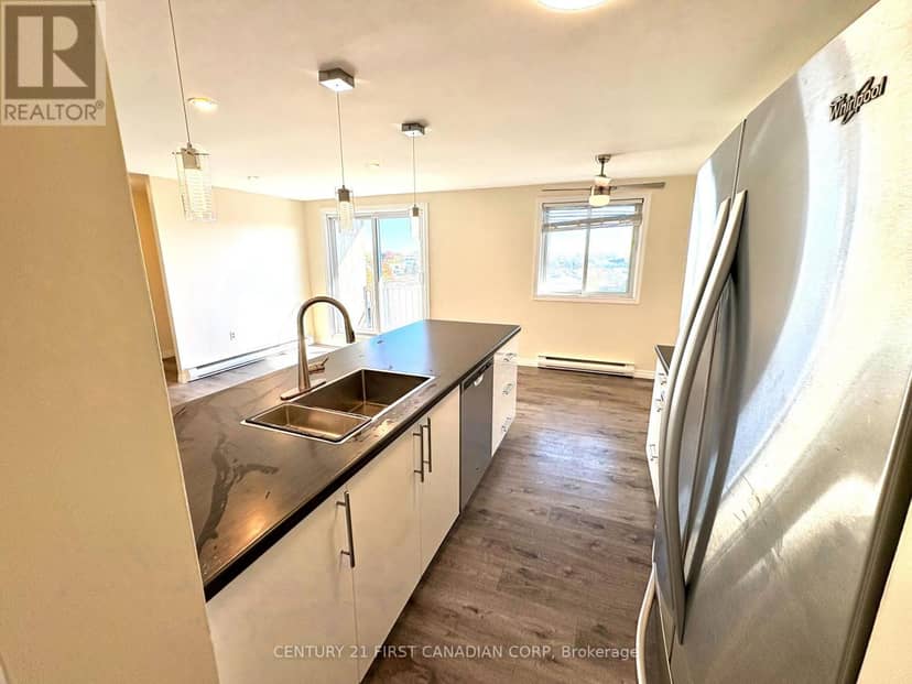 601 - 1102 Jalna Boulevard, London South, photo 3