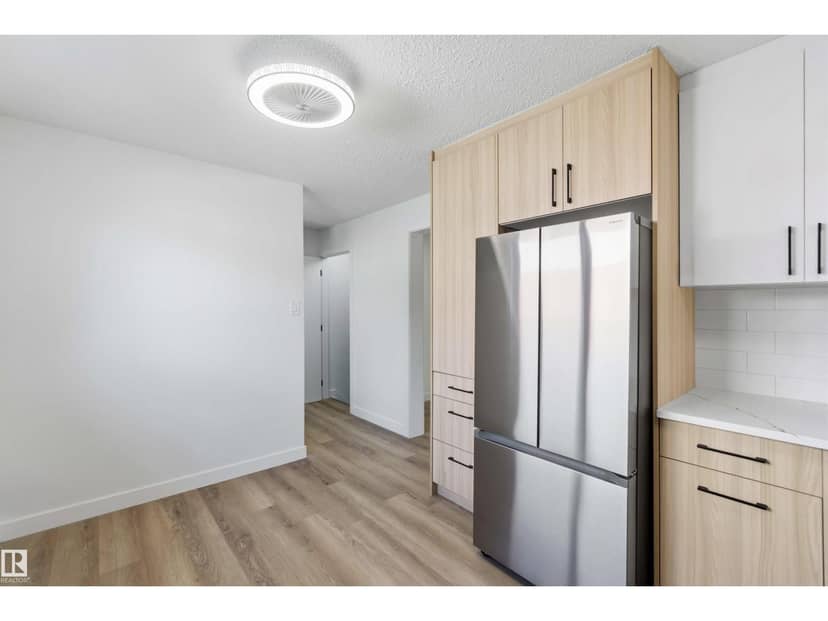 160 Habitat Cr NW — photo 9 of 40