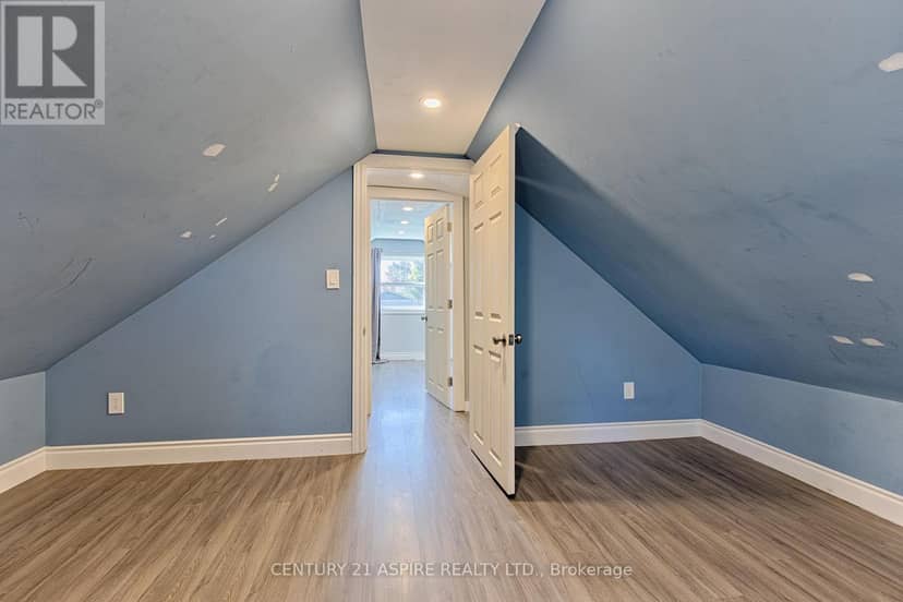 295 Julien Street — photo 26 of 40