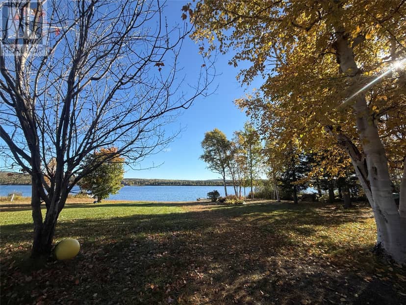 7 Paul's Lake — photo 3 of 33