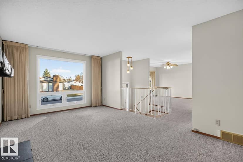 3047 143 AV NW, Edmonton, photo 8