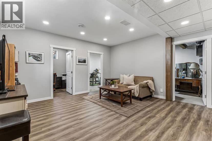 264 Riviera Way — photo 25 of 32