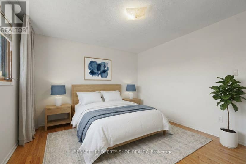 18 Kingsbury Avenue — photo 9 of 13