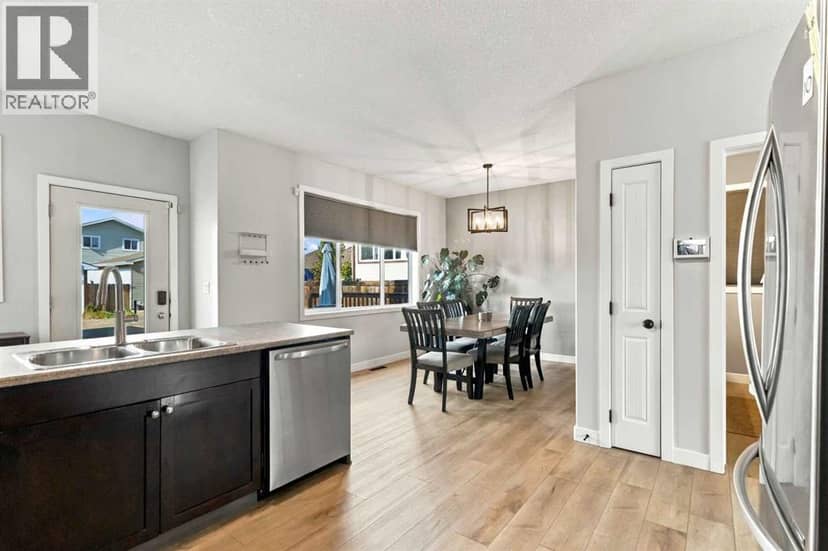253 Grosbeak Way — photo 10 of 40