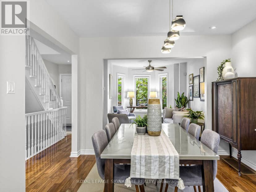 45 Robinson Street, Toronto, photo 5