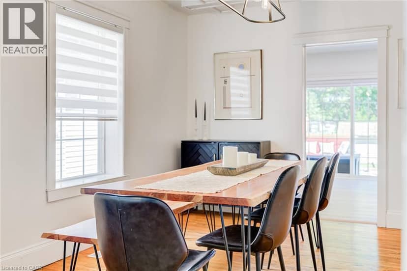 175 ROSSLYN Avenue S — photo 12 of 40