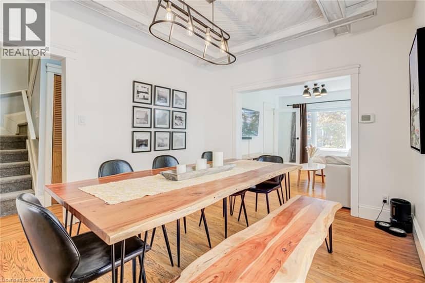 175 ROSSLYN Avenue S — photo 13 of 40