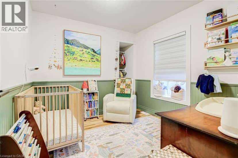 175 ROSSLYN Avenue S — photo 20 of 40