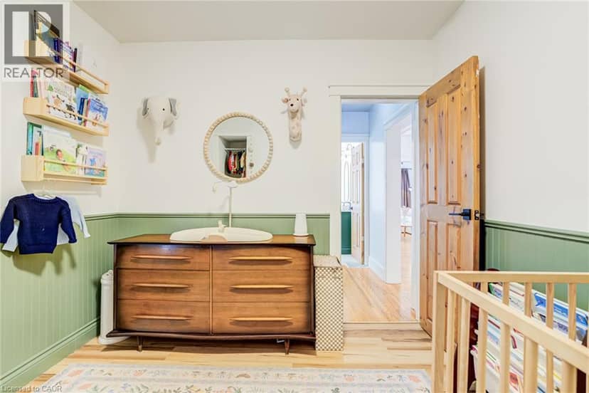 175 ROSSLYN Avenue S — photo 22 of 40