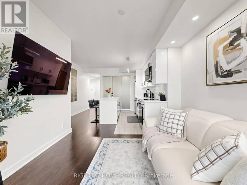 609 - 9191 Yonge Street — photo 10 of 39