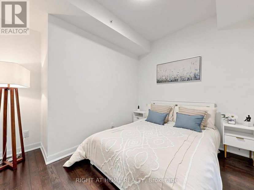 609 - 9191 Yonge Street — photo 24 of 39