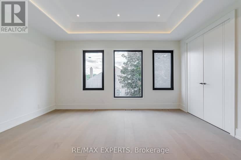 84 Mosley Street — photo 34 of 40