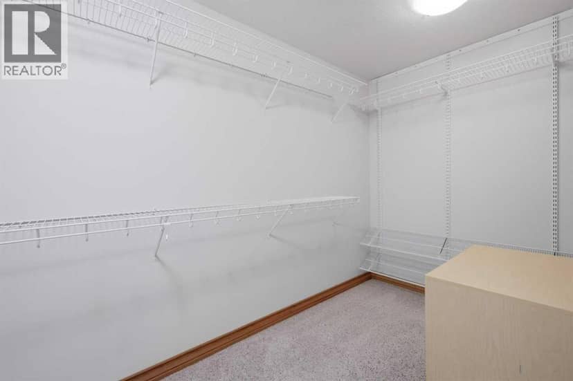 30 Lawson Close — photo 15 of 37