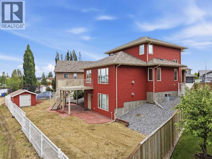 30 Lawson Close — photo 30 of 37