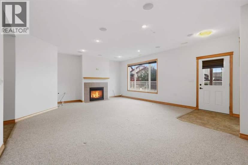 30 Lawson Close — photo 22 of 37