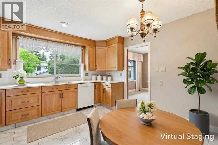5036 Vallance Crescent NW — photo 12 of 40