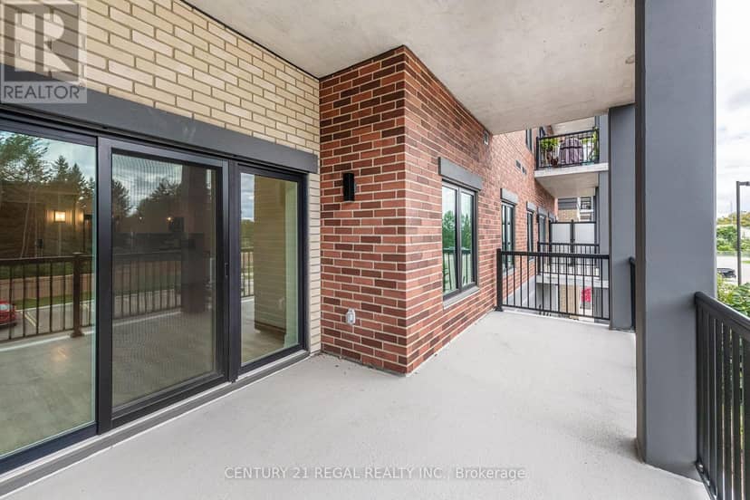 Unit 205 - 121 Mary Street — photo 14 of 25