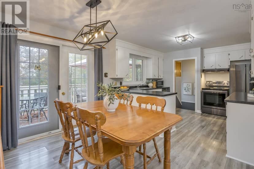 158 Stokil Drive — photo 15 of 40