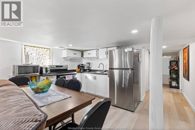 25 CLARK STREET West, Leamington, photo 5