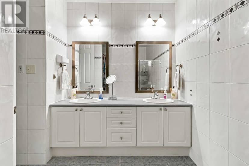 Unit 410 79 Bedros Lane — photo 15 of 40