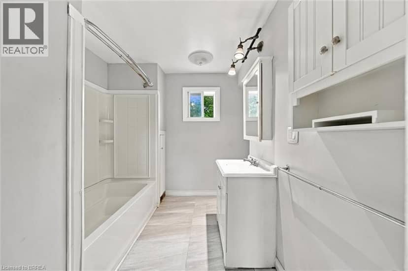 251 RAWDON Street — photo 23 of 40