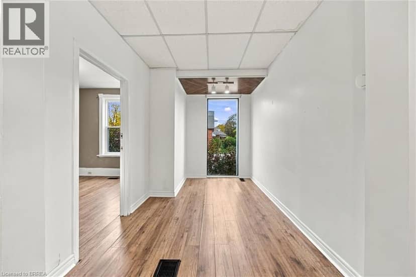 251 RAWDON Street — photo 16 of 40