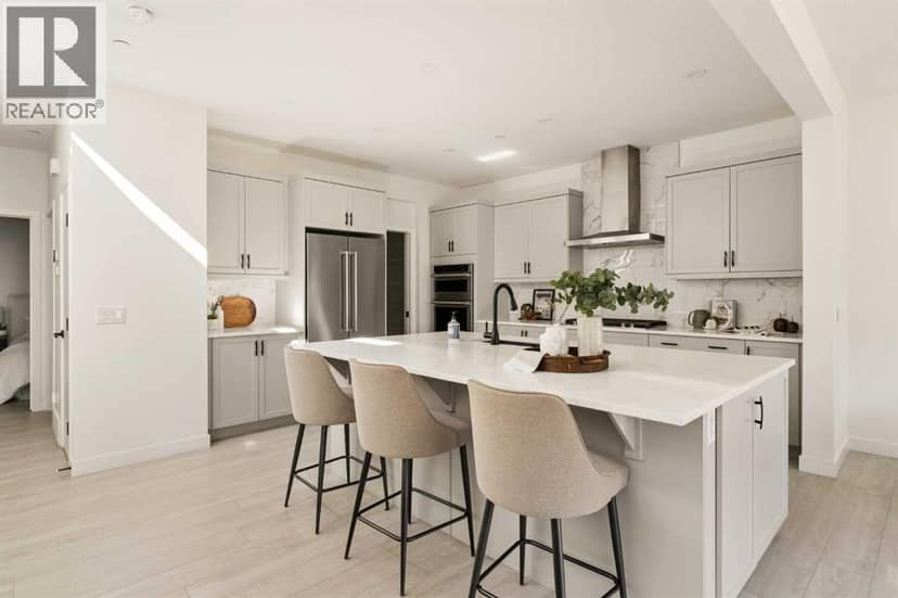 312 Lucas Way NW — photo 12 of 40
