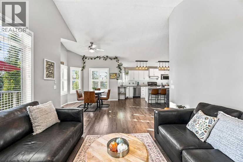 184 Cove Crescent — photo 22 of 40
