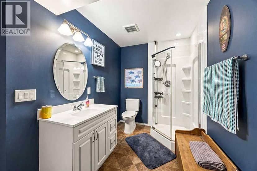 184 Cove Crescent — photo 34 of 40