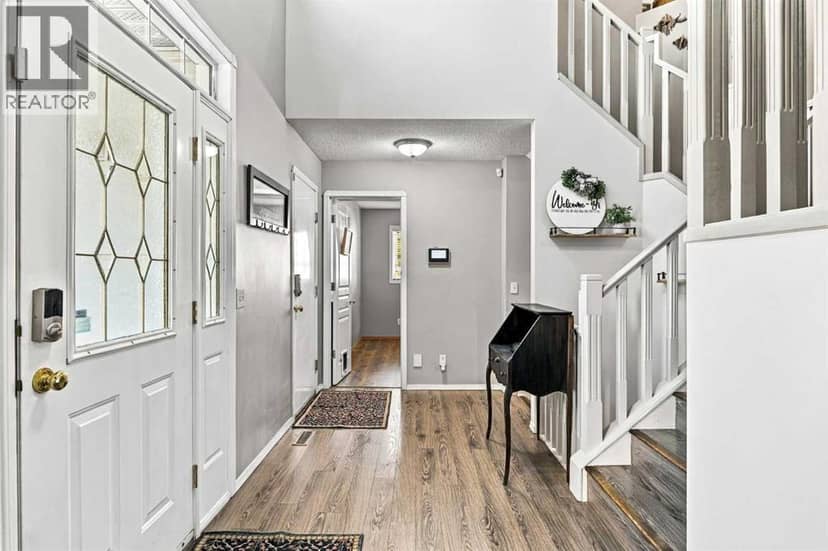 184 Cove Crescent, Chestermere, photo 4