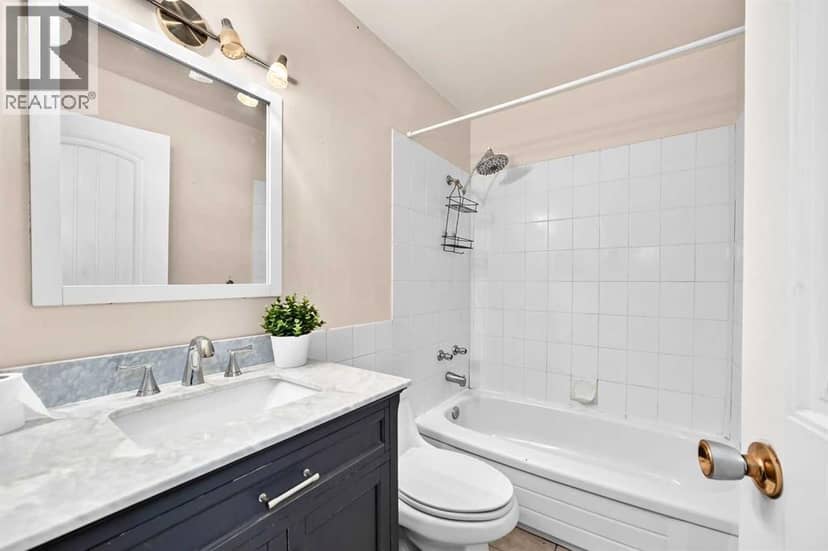 143 Rundleson Way NE — photo 17 of 40