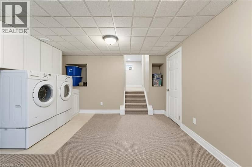 50 SOUTHGLEN Road — photo 23 of 33
