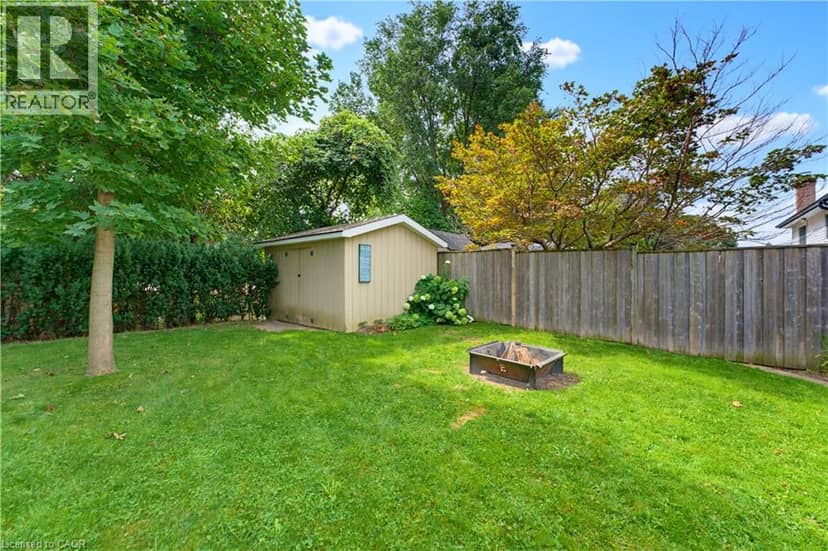 50 SOUTHGLEN Road — photo 31 of 33