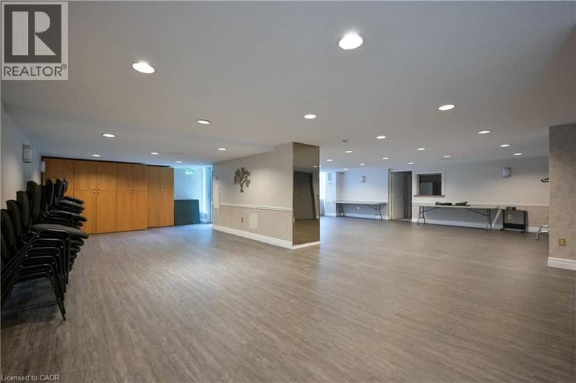 3100 KIRWIN Avenue Unit# Ph04 — photo 37 of 40