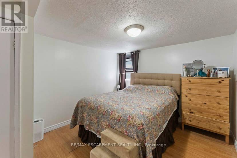 253 Eaglewood Boulevard — photo 13 of 32