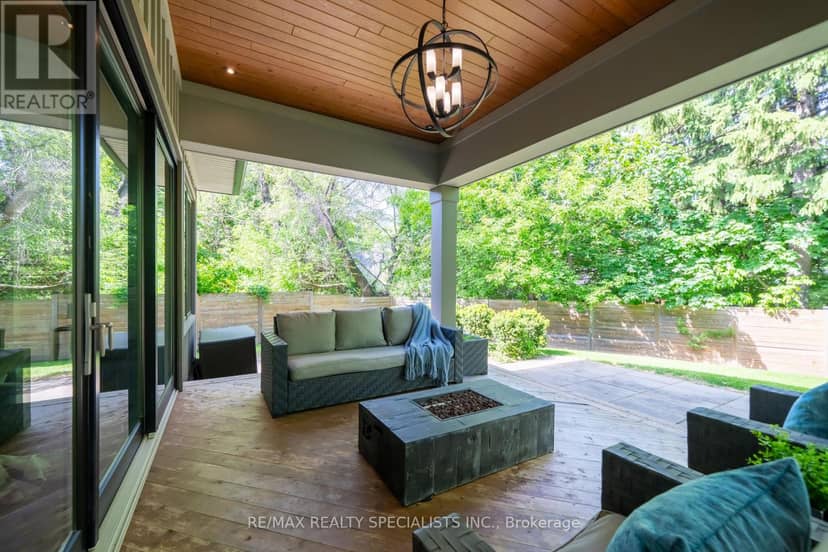 18 Florence Drive — photo 37 of 40