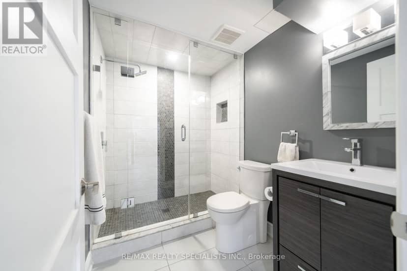 4021 Sasha Court — photo 18 of 39