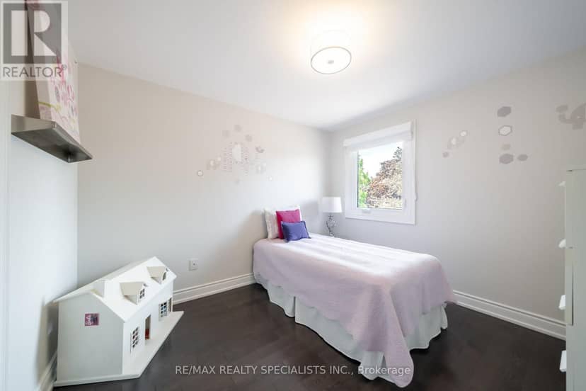 4021 Sasha Court — photo 20 of 39