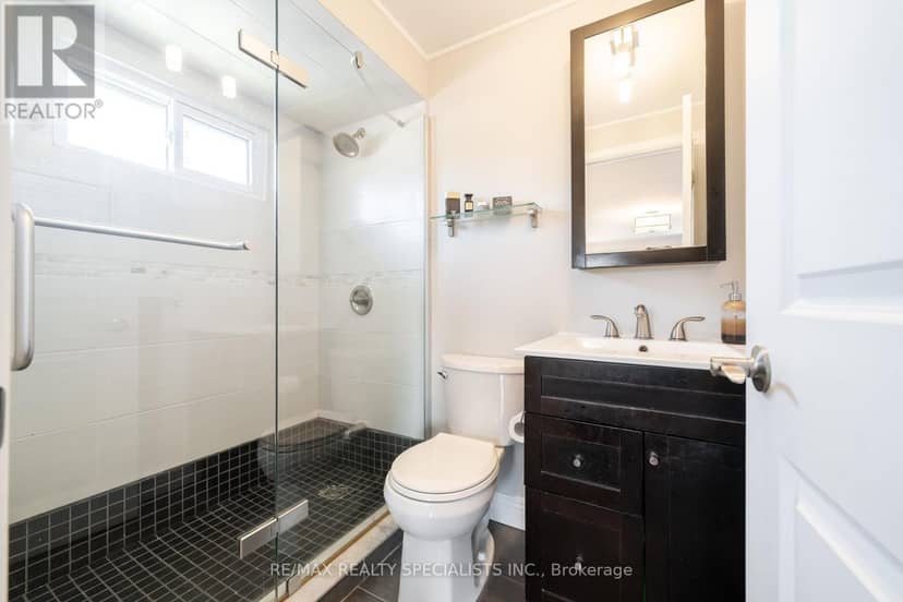 4021 Sasha Court — photo 22 of 39