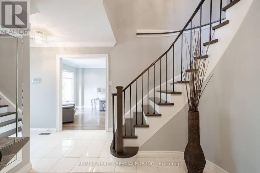 4021 Sasha Court, Mississauga, photo 4